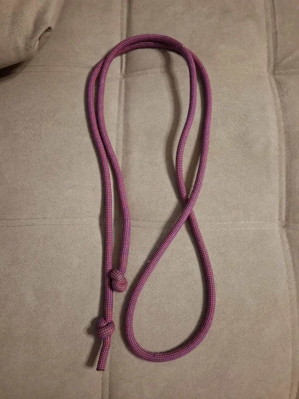 Скакалка для художественной гимнастики Пасторелли 211 см - Спортивный инвентарь (Хобби и отдых) в Подольск