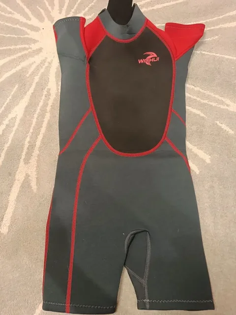 Детский гидрокостюм на 122-128 - частное объявление в Московский