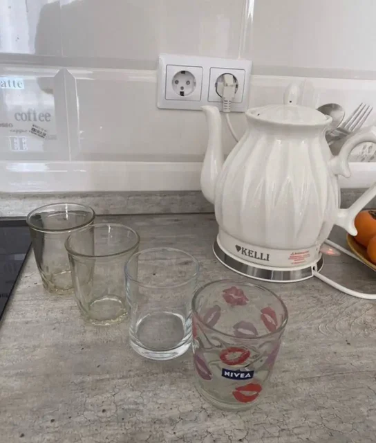 Продажа посуды: стаканы, чашки, бокалы - частное объявление в Боброво