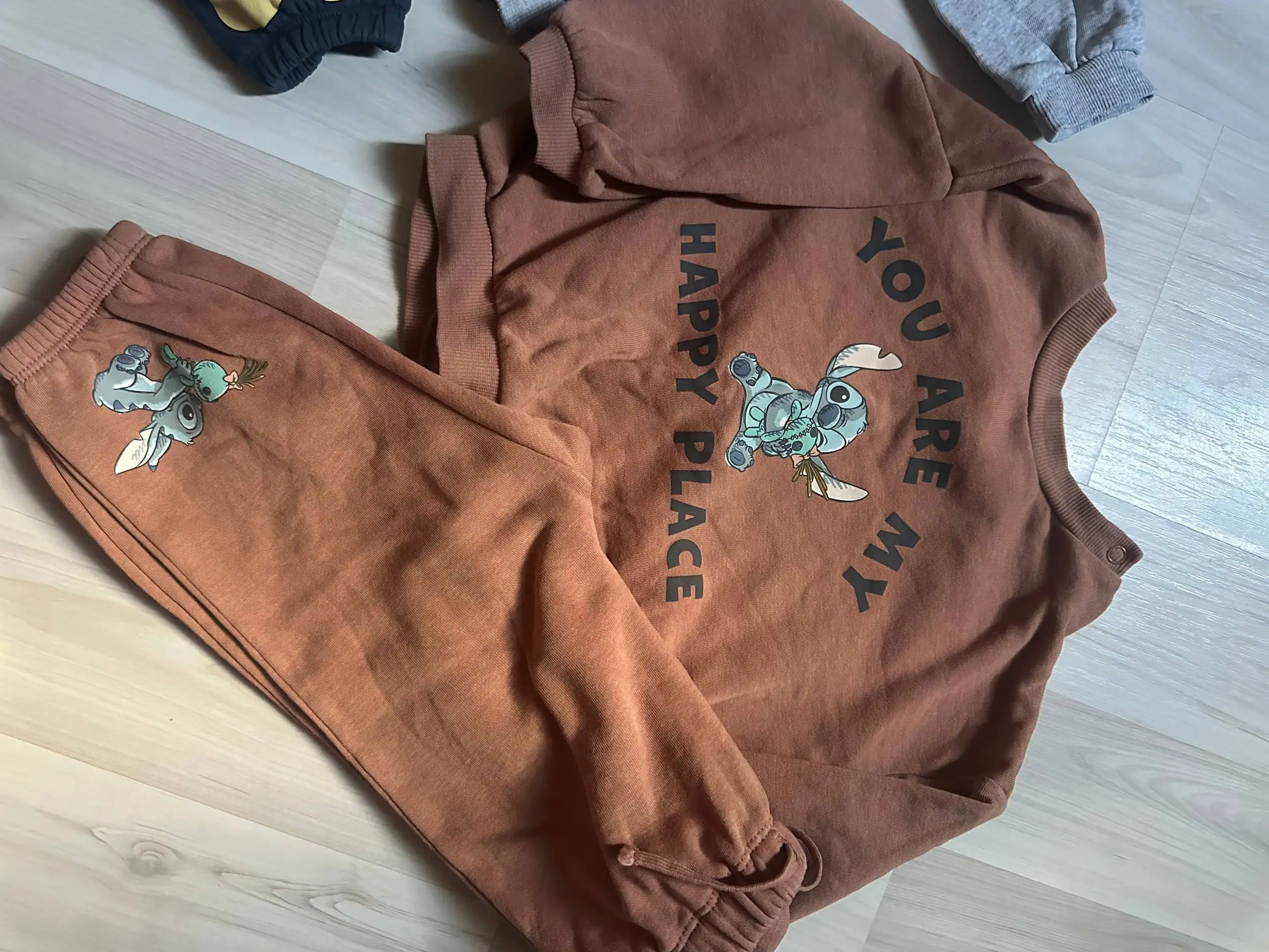 Новые костюмы HM размер 80 - Детская одежда (Одежда) в Бутово