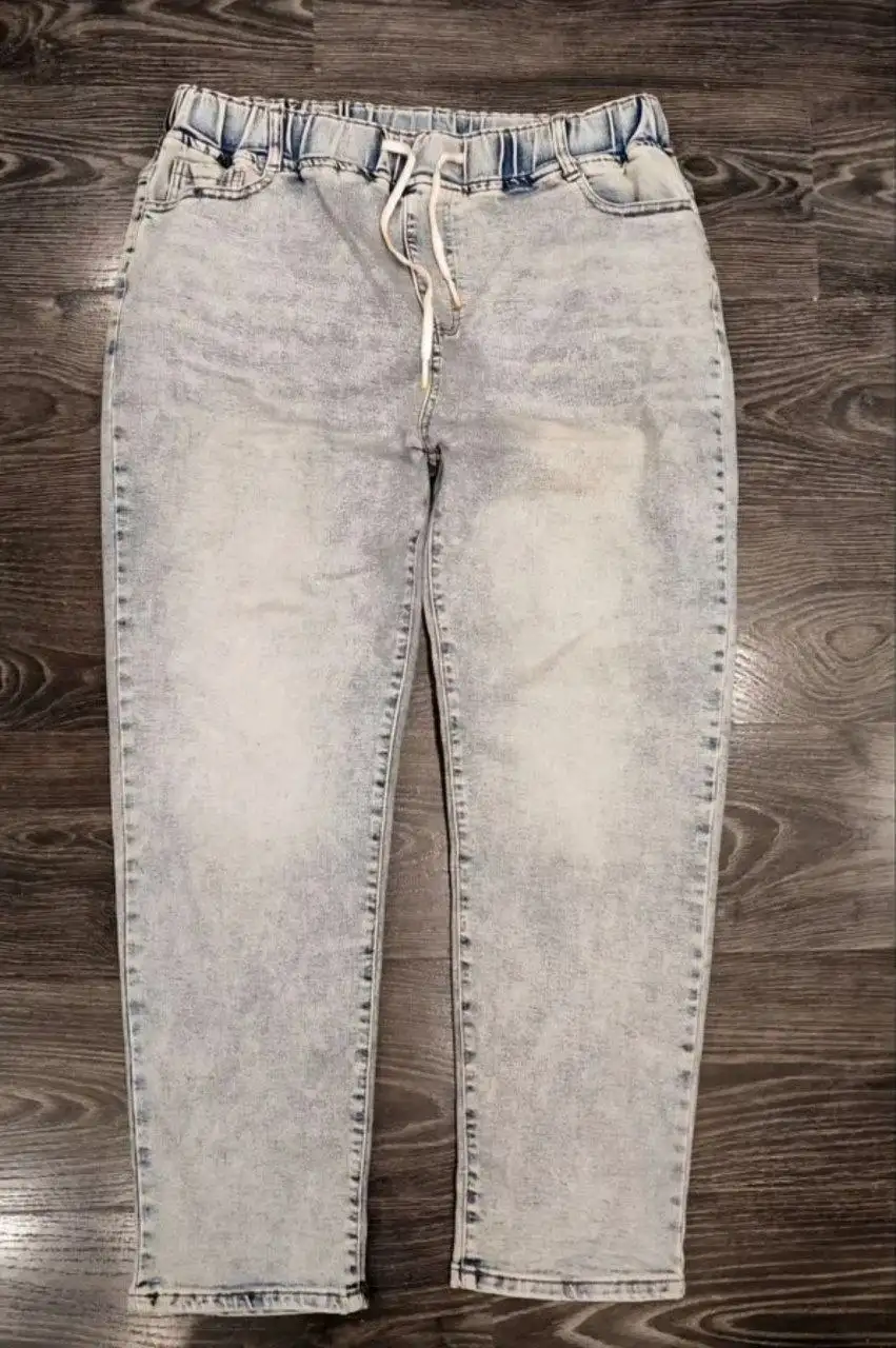 Продам голубые джинсы размер 56 на резинке - Джинсы (Одежда) в Бутово