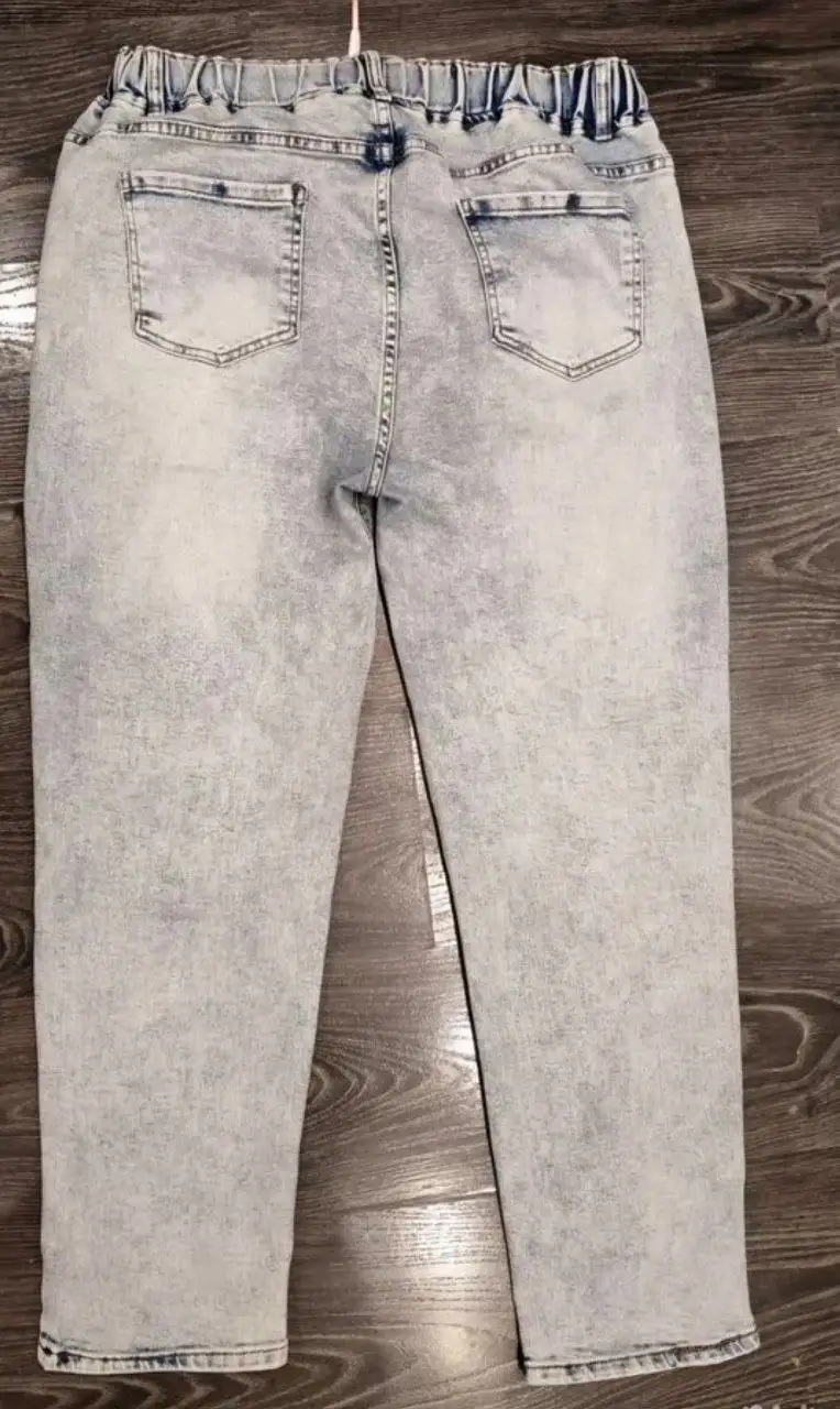 Продам голубые джинсы размер 56 на резинке - Джинсы (Одежда) в Бутово