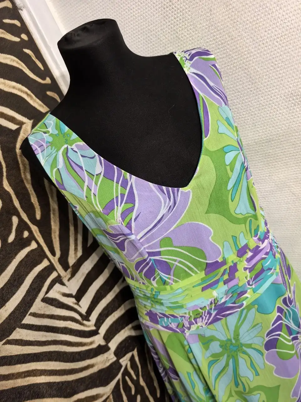 Шифоновое платье новое с драпировкой по талии - Платья (Одежда) в Сходненская