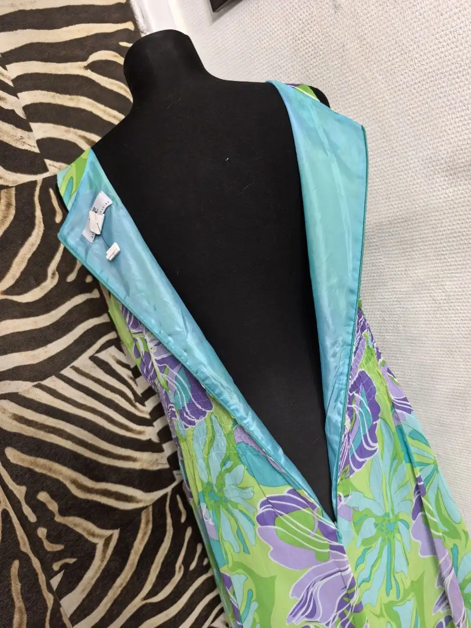 Шифоновое платье новое с драпировкой по талии - Платья (Одежда) в Сходненская