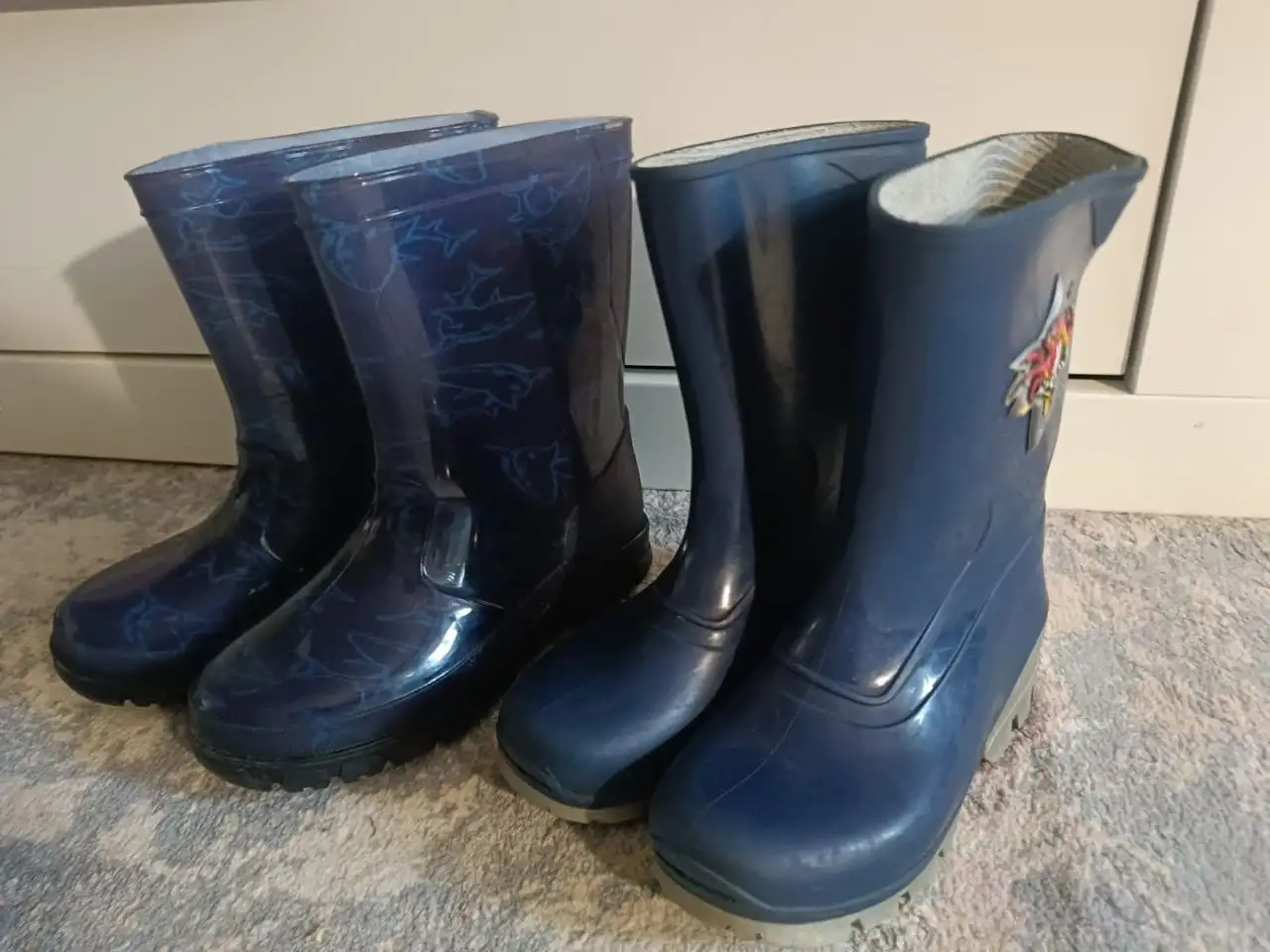 Резиновые сапоги 27 и 31 размер - Обувь (Одежда) в Москва