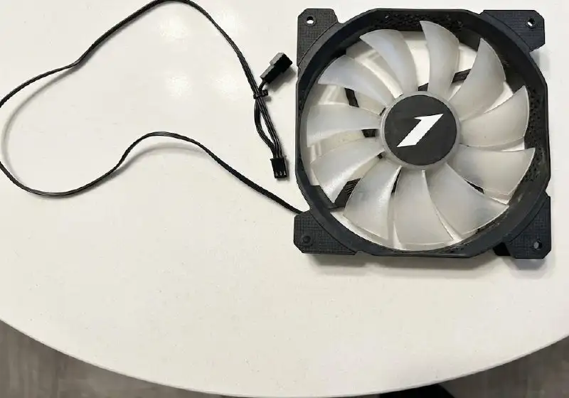 Кулер RGB 140 мм для компьютера - Компьютерные комплектующие (Электроника) в Бутово