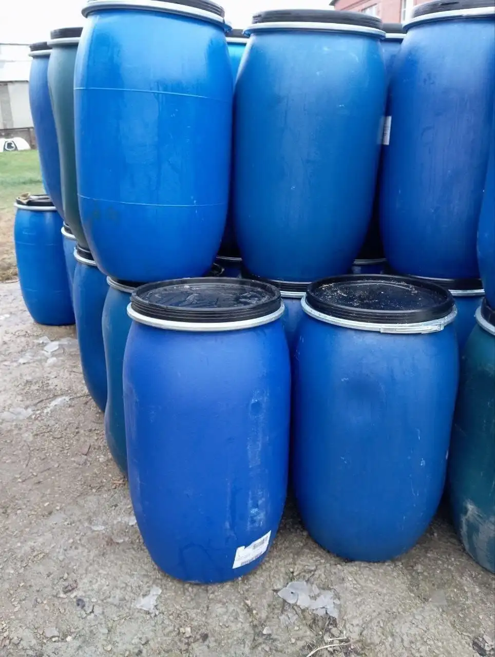 Продам пластиковые бочки 180 и 227 литров - Барахолка в Подольск