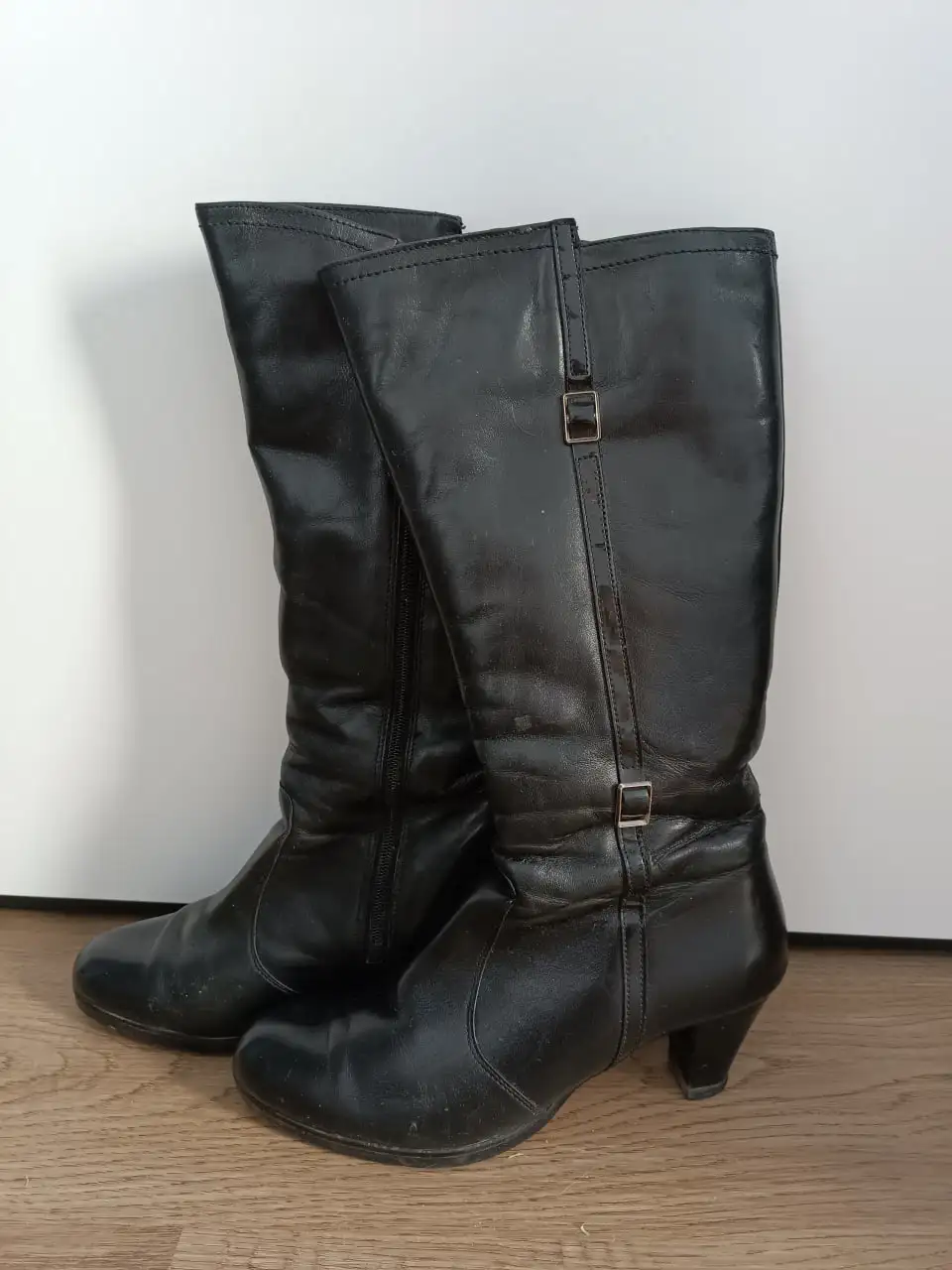 Зимние сапоги Janita, натуральная кожа и мех, размер 37 - Обувь (Одежда) в Бутово