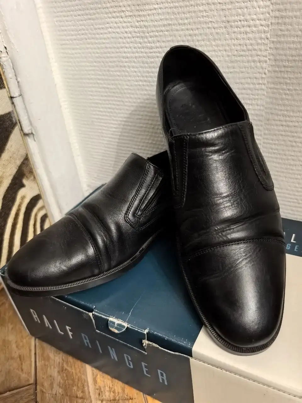 Мужские туфли 42 размера в отличном состоянии - Обувь (Одежда) в Москва