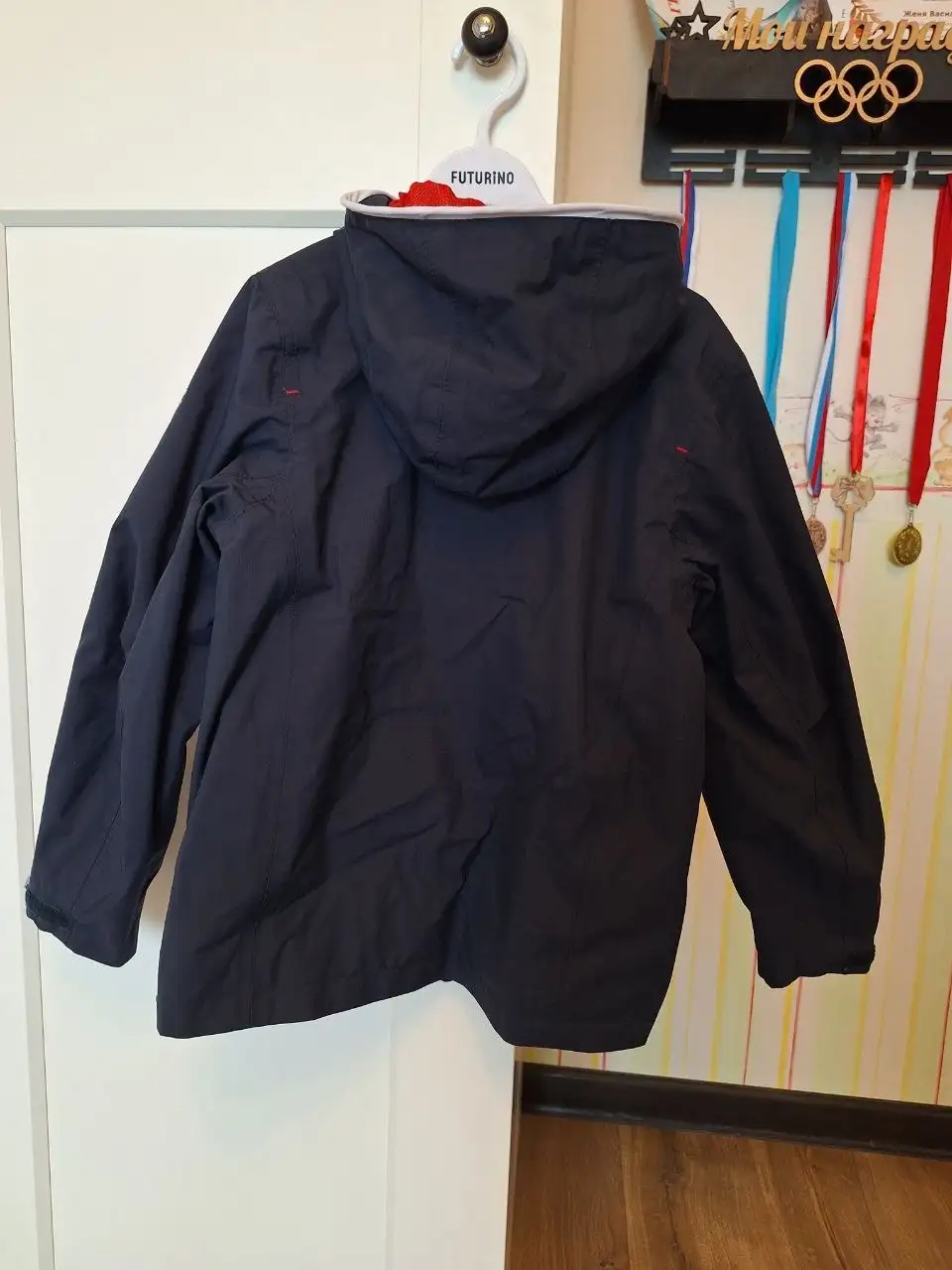 Ветровка 128-134 - Верхняя одежда (Одежда) в Сосенский