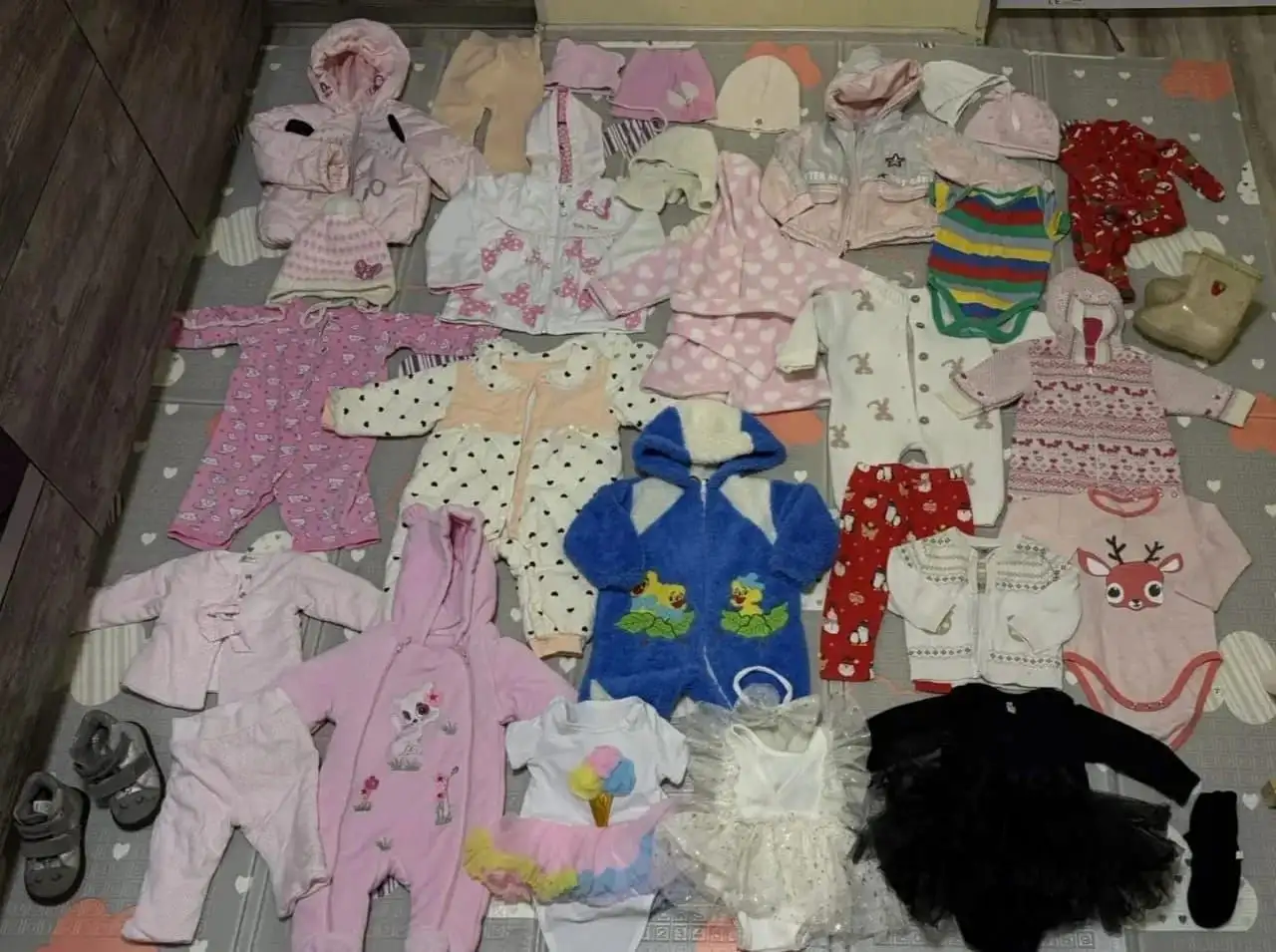 Детские вещи для новорожденной девочки размеры 56-68 - Одежда для новорожденных (Товары для детей) в Москва