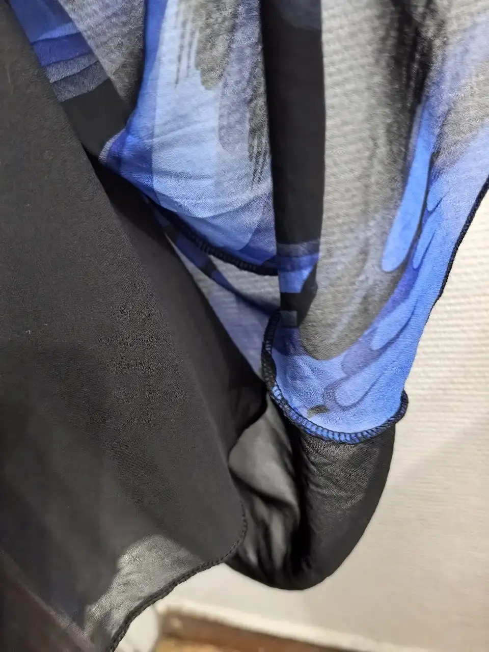 Шифоновое платье 48 размера - Женская одежда (Одежда) в Москва