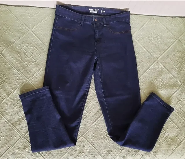 Джинсы Funday размер 32 - Пляжная одежда в Подольск