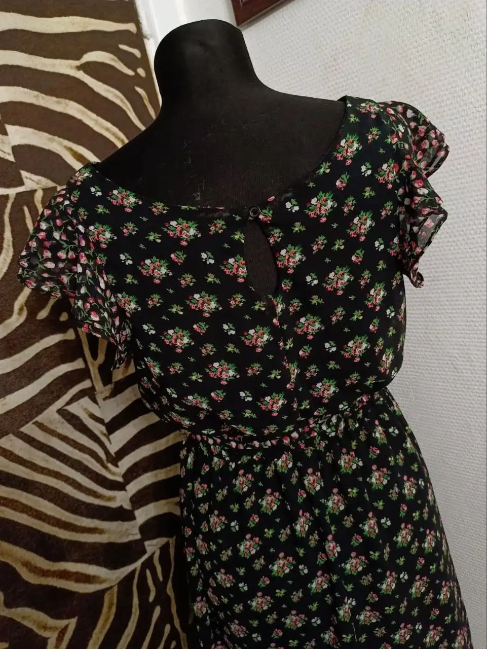 Платье шифон 44 размера - Женская одежда (Одежда) в Сходненская