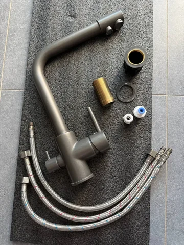 Продам смеситель для кухни Ledeme - частное объявление в Подольск