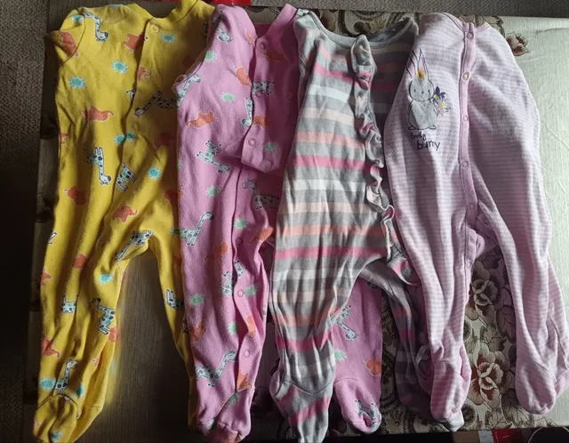 Пакет вещей для девочки 68рр - Развивающие игрушки в Бутово