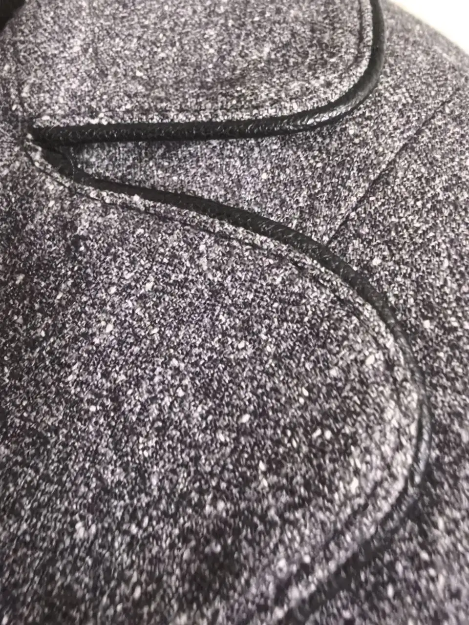 Твидовый жакет 44-46 с кожаным кантом - Верхняя одежда (Одежда) в Москва