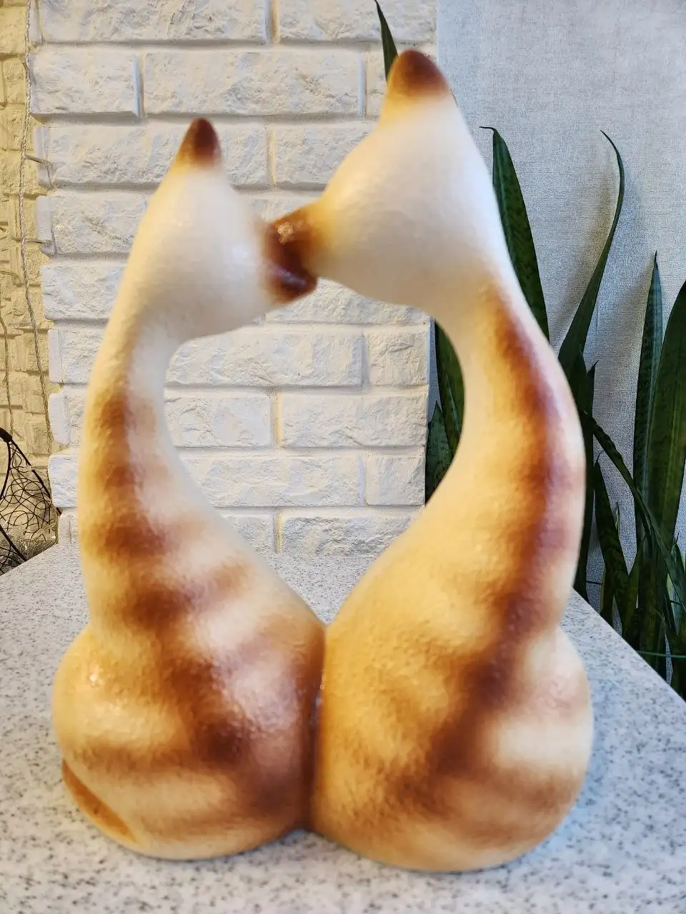 Статуэтка с двумя кошечками из керамики - Сувениры и статуэтки (Барахолка) в Подольск