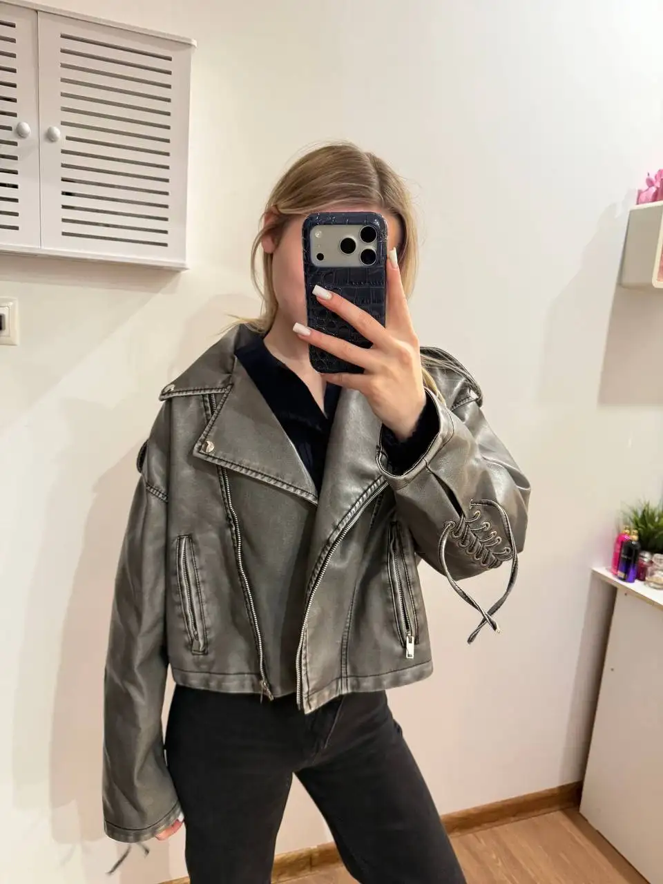 Косуха М - Одежда в Неизвестно