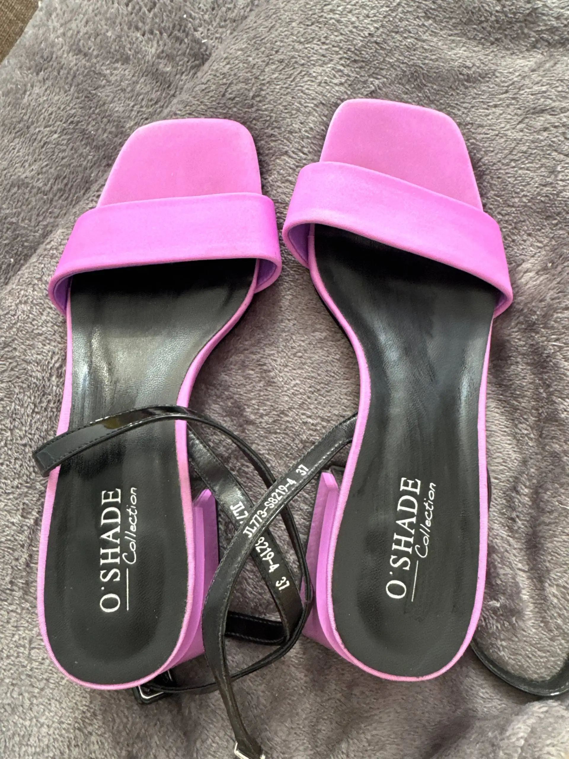 Босоножки 37 размера новые - Обувь (Одежда) в Москва