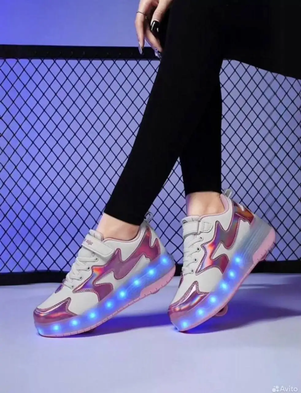 Продам новые кроссовки-ролики детские - Обувь (Товары для детей) в Москва