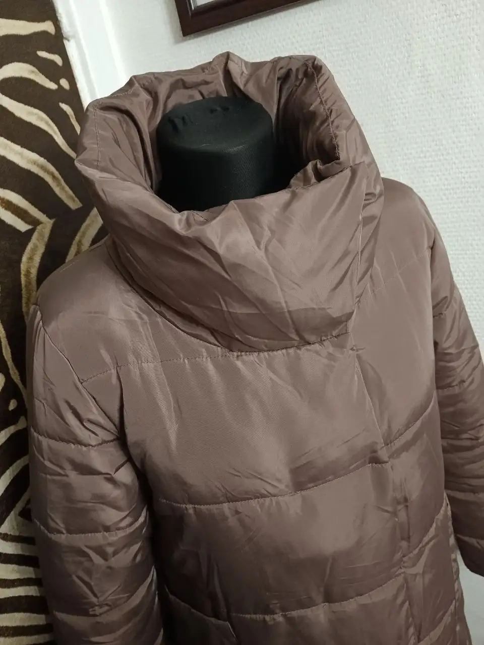 Пуховик женский длинный 46-48 - Верхняя одежда (Одежда) в Москва