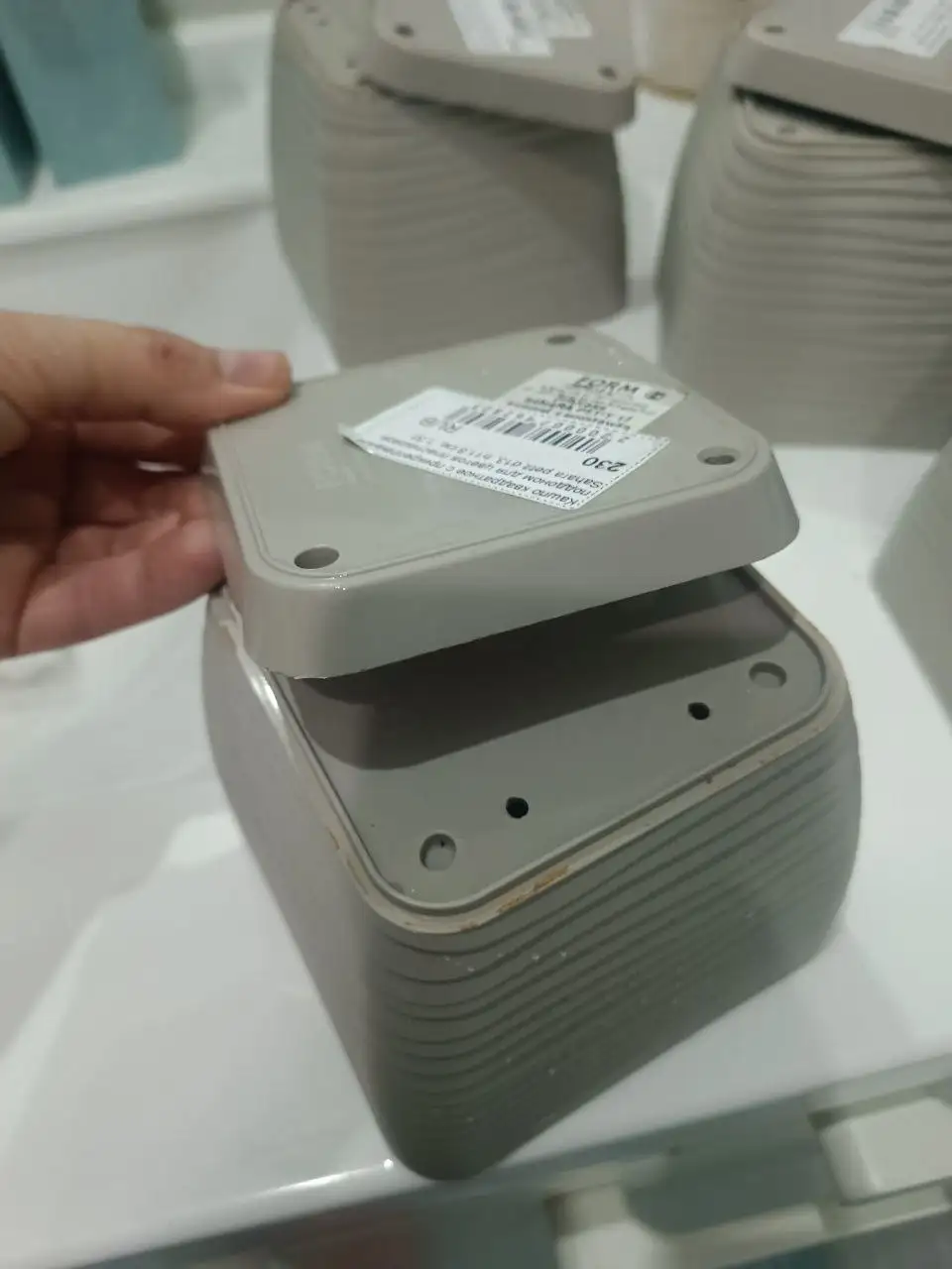 Кашпо пластиковые БУ - Кашпо (Для дома и дачи) в Москва