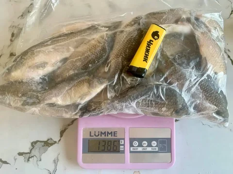Карасики непотрошеные замороженные - Продукты в Неизвестно