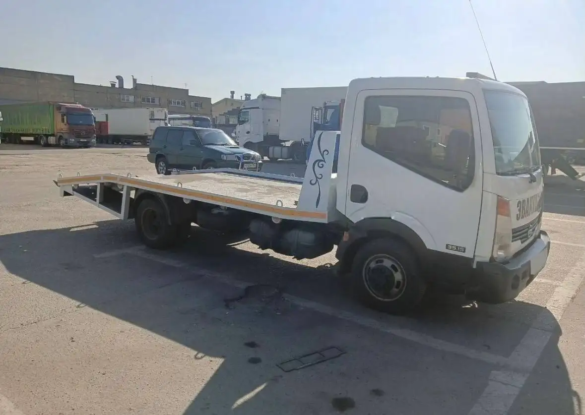 Nissan Cabstar 3.0 MT, 2012, 240 000 км - Грузовые автомобили (Авто) в Москва