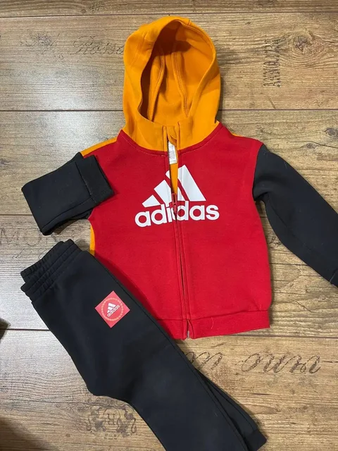 Оригинальный костюм Adidas для малыша - Куклы в Неизвестно