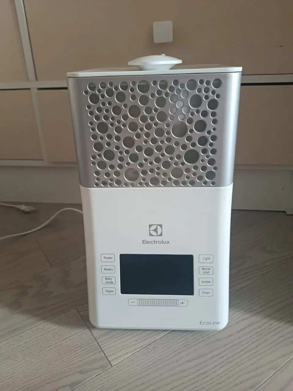 Увлажнитель воздуха Electrolux с подсветкой - Климатическая техника (Электроника) в Московский