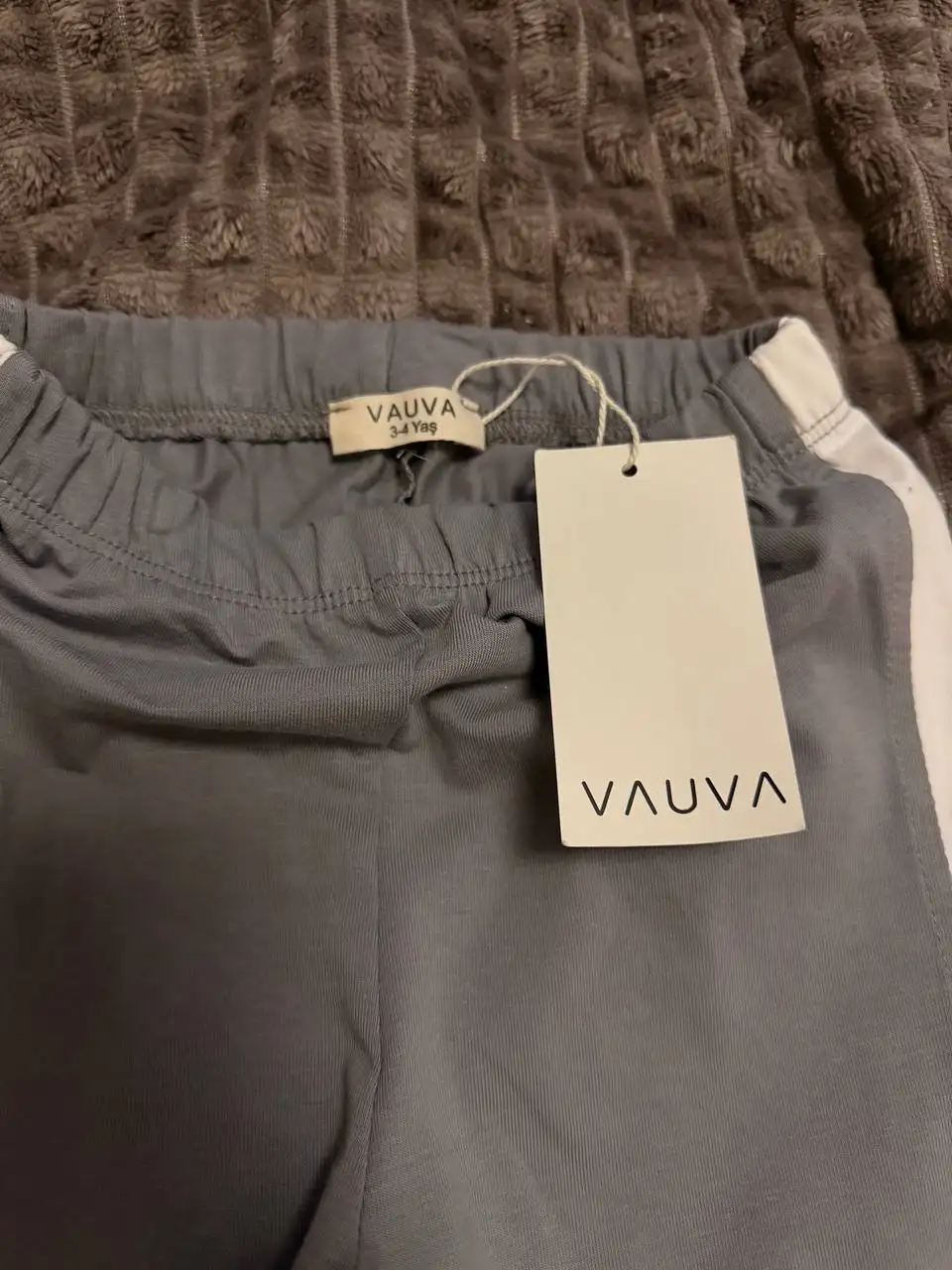 Новые леггинсы Vauva (Турция) для девочки 3-4 года - Одежда (Товары для детей) в Неизвестно