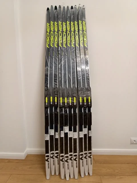 Продам новые коньковые лыжи Fischer Aerolite Skate 60 - частное объявление в Москва