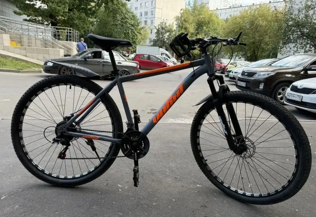 Продам взрослый велосипед 29" - Хобби и отдых в Москва
