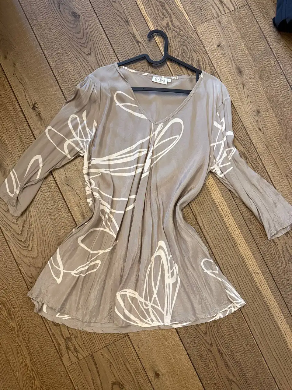 Туника из 100% вискозы (L, подойдет на S/M) - Туники (Одежда) в Москва