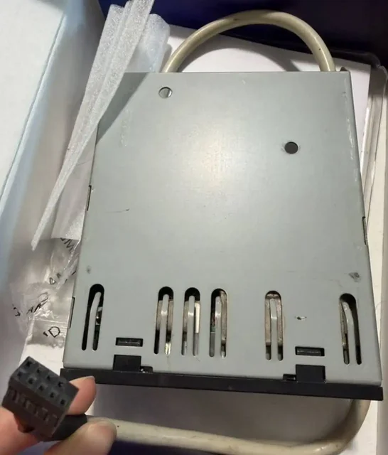 Внутренний картридер HP 3.5" - Комплектующие в Москва