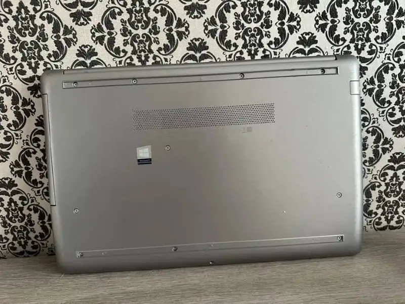 Ноутбук HP 250 G7 - Ноутбуки (Электроника) в Москва