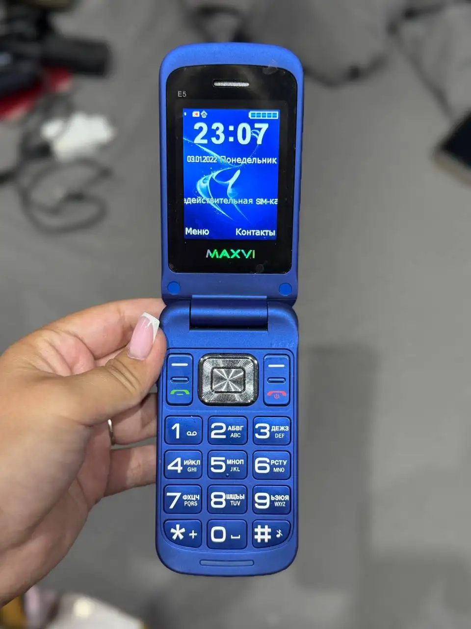 Продам Maxvi E5 - Мобильные телефоны (Электроника) в Москва
