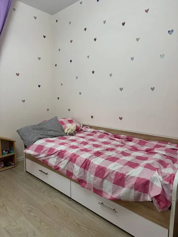 Продам кровать с матрасом Артис - Клининг в Москва