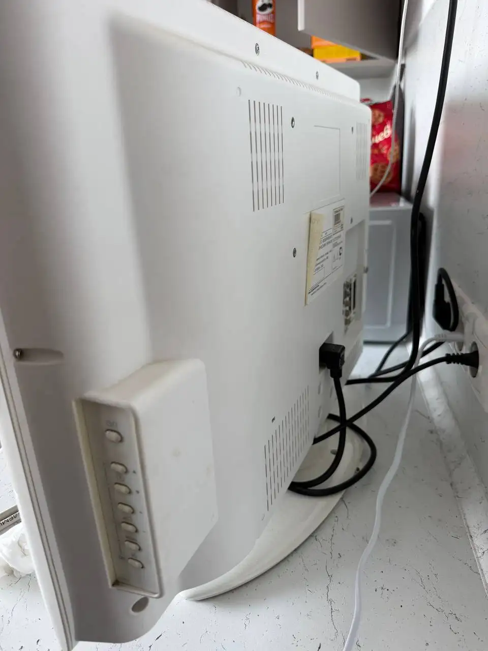 Телевизор Toshiba 26AV704R - Телевизоры (Электроника) в Бутово