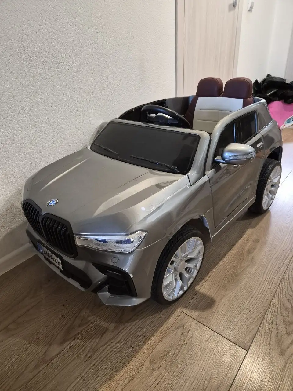 Продам электромобиль BMW в хорошем состоянии - Авто в Бутово