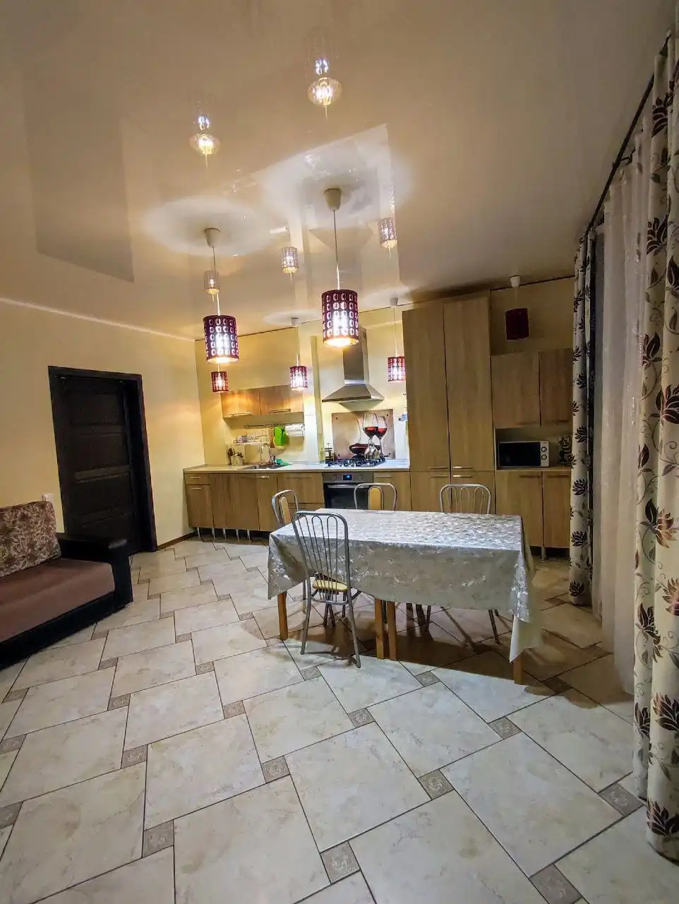 3-х комнатная квартира в Демском районе Уфы