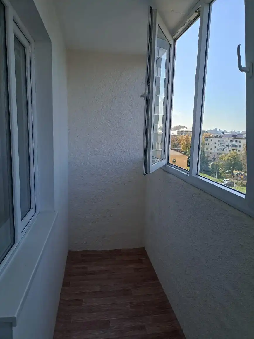 Аренда квартиры с видом на стадион Нефтяник в Уфе