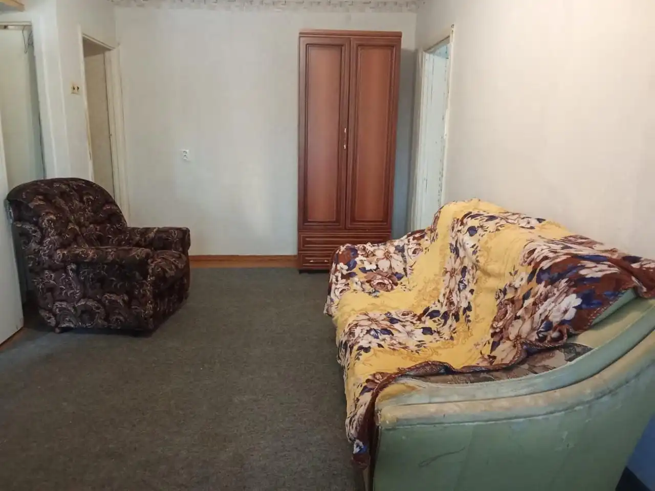 Двухкомнатная квартира на проспекте Октября в Уфе