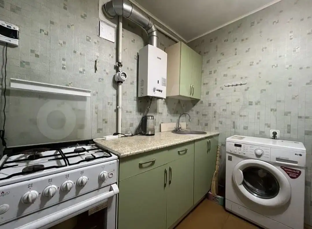 Сдам 2-комнатную квартиру в центре Уфы