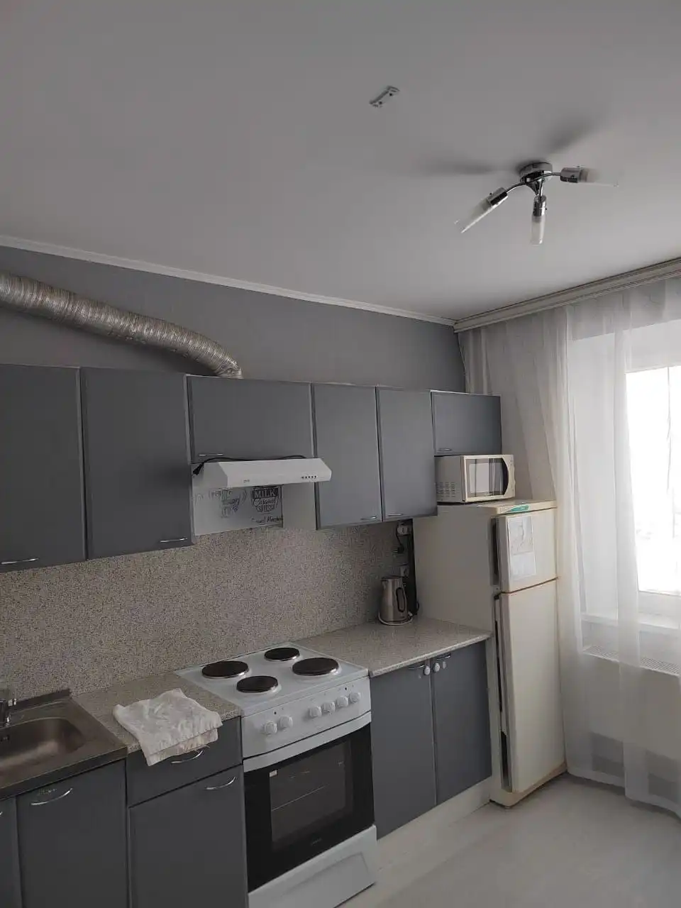 Сдам 1-комнатную квартиру на улице Булата Имашева - Аренда квартир (Недвижимость) в Уфа