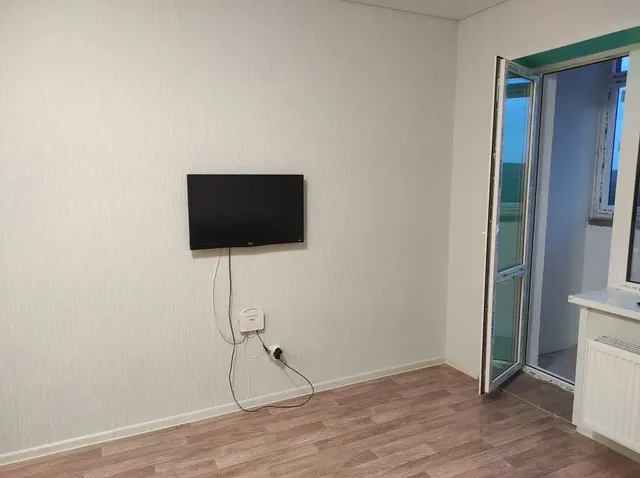 Студия в жк 8 марта по ул. Мирзагитова 8 - Аренда посуточно в Уфа