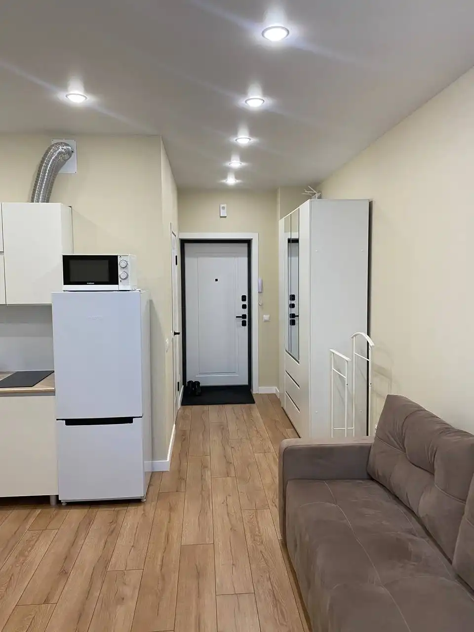 Студия 24 кв.м на последнем этаже от собственника - Аренда квартир (Недвижимость) в Уфа