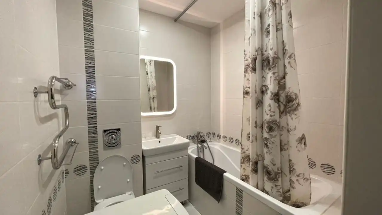 2-комнатная квартира в Уфе, БАКАЛИНСКАЯ 25 - Аренда квартир (Недвижимость) в Уфа