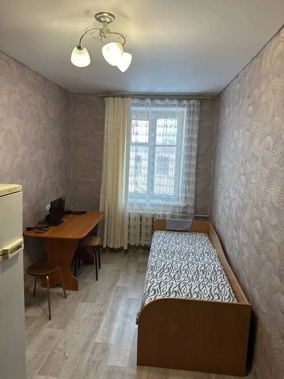 Сдам комнату в трехкомнатной квартире на проспекте Октября - Аренда жилья (Недвижимость) в Уфа